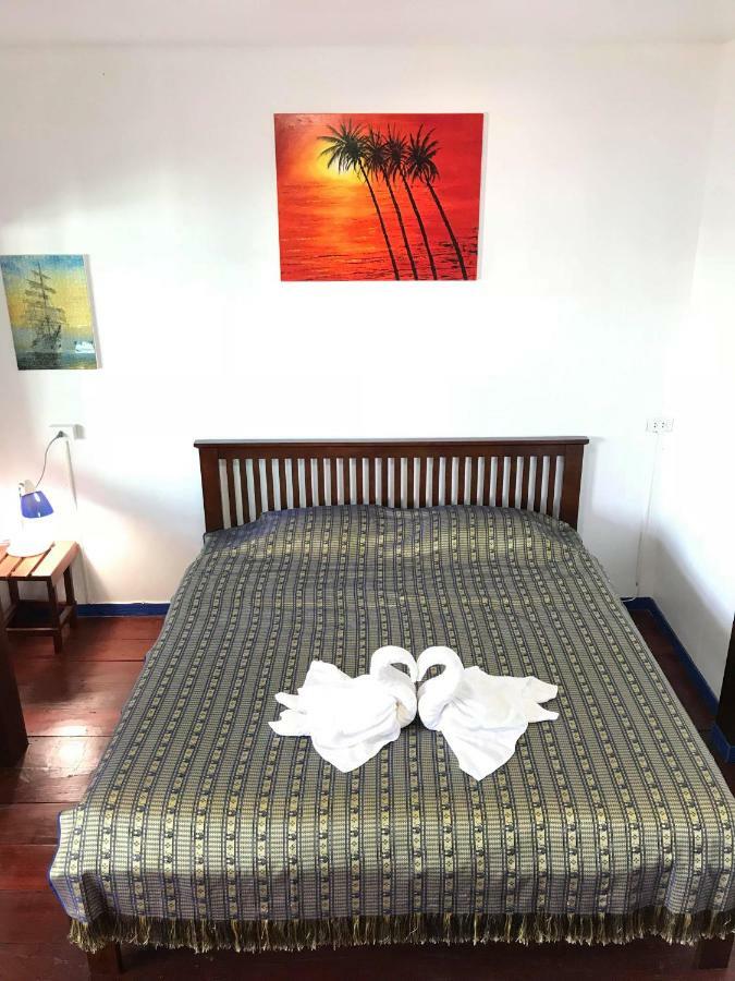 Dutchman Homestay Ko Kut Exterior foto